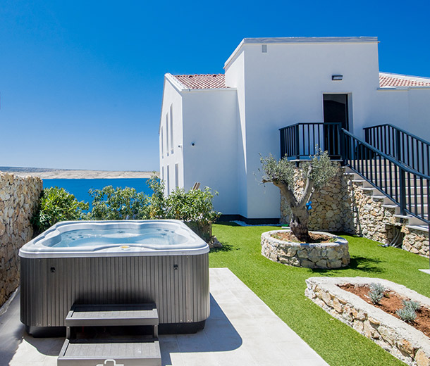 Спа бассейн Jacuzzi LODGE+ M Hydro + Blower Built In (рис.2)